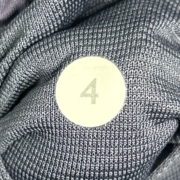 Lululemon Women's Size 4 Hotty Hot Short Pretty Palm Cadet Greyvy Cadet Blue - Picture 4 of 7